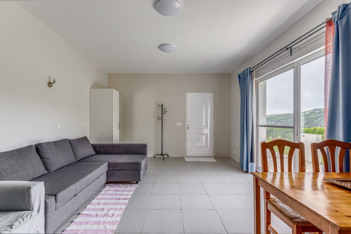 Geheel appartement, Appartement 'Praia Do Almoxarife Perto Do Mar' met Uitzicht op Zee, Wifi en Airconditioning in Praia do Almoxarife, Faial