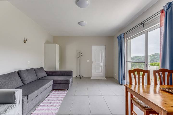 Gîte pour 4 personnes, avec balcon et jardin dans Faial - 4