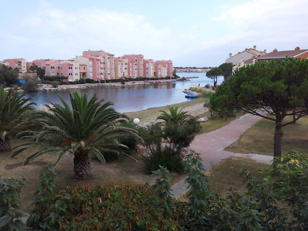 Appartement entier, Appartement avec vue sur lac marin, piscines et terrasse privée in Le Barcarès, Côte d'Améthyste