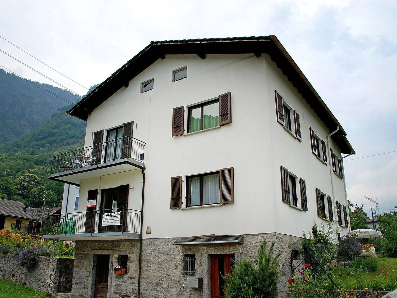 Ganze Wohnung, Gemma - Gemma 200.1 in Chironico, Tessiner Alpen