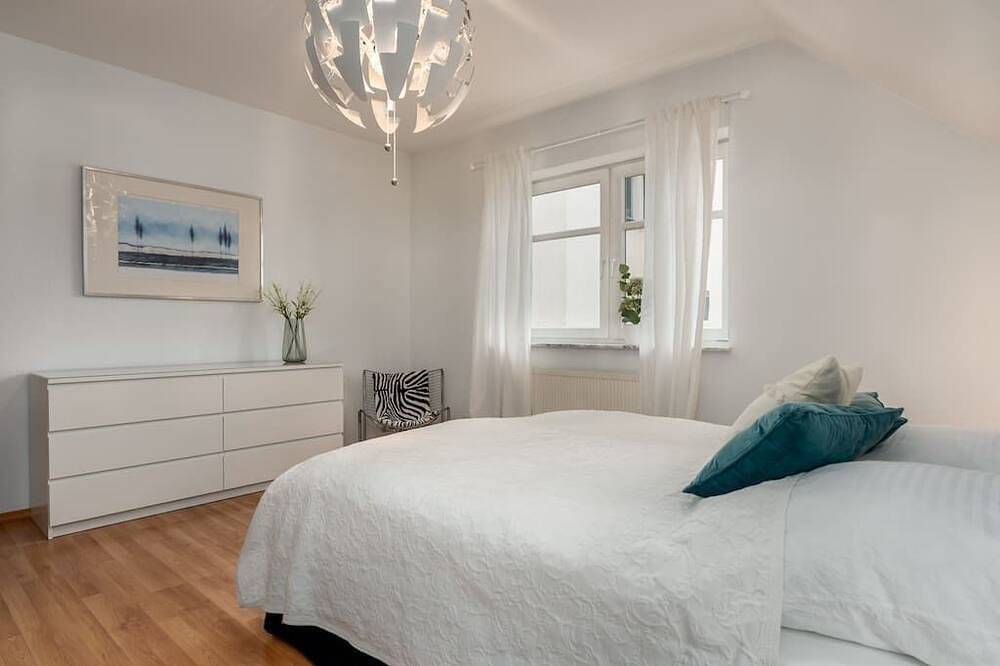 Ganze Wohnung, Veens Crew Home 7 Pax in Dreieich, Landkreis Offenbach