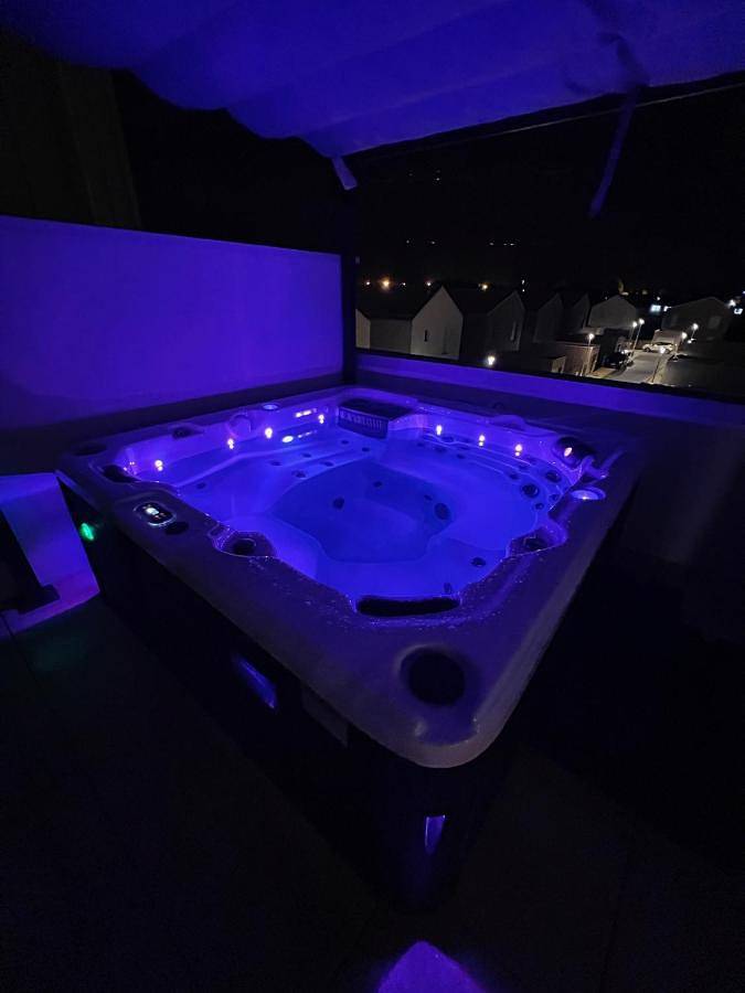 Gîte pour 6 personnes, avec balcon et jacuzzi à Bussy-Saint-Georges - 4