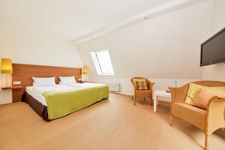 Hotel für 2 Personen, mit Terrasse und Pool sowie Sauna und Garten in Wittlich - 3