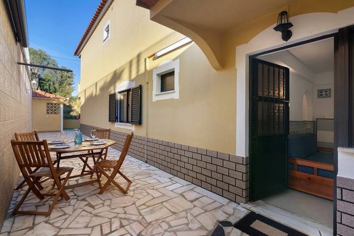 Location de vacances pour 4 personnes, avec jardin à Albufeira