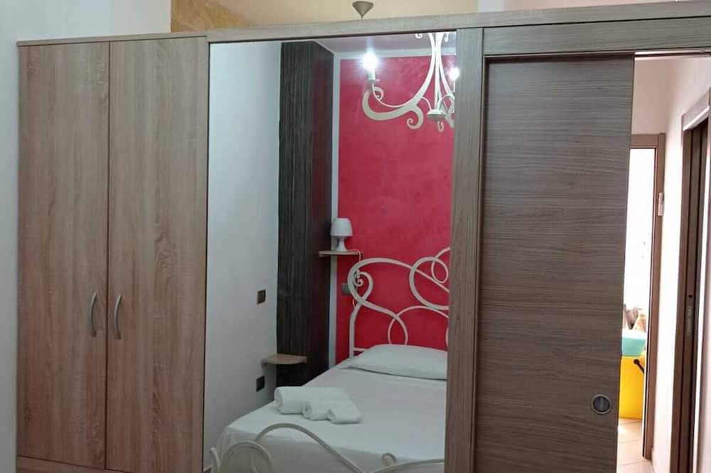 Very central just 100m from the rocks and 200m from the beach in Nardò, Golf von Tarent