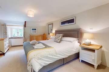 Glamping for 7 People in Exmoor, South West England, Photo 2