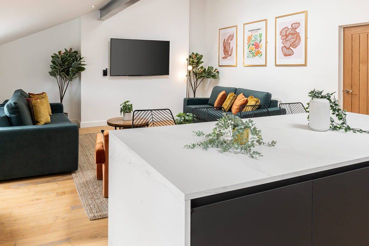 Entire apartment, Host & Stay | Princes Place Hideaway V in Liverpool, Merseyside