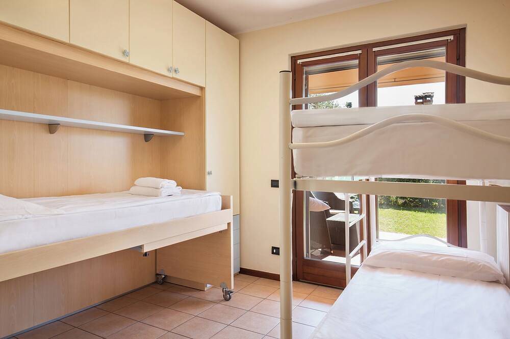 Ganze Wohnung, Eli-Haus, Eli House - appartamento con piscina in Cavaion Veronese, Gardasee-Berge