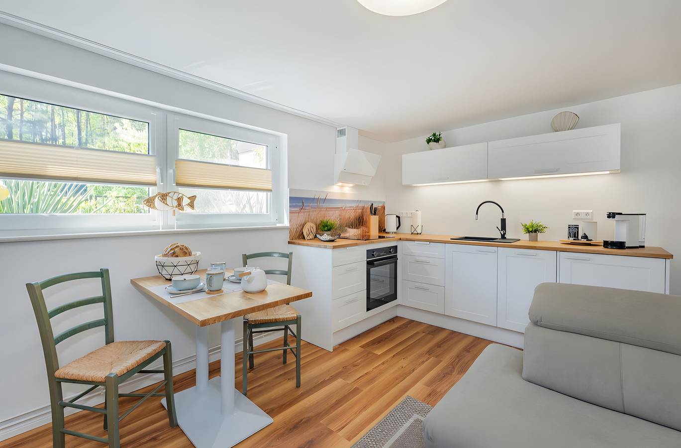 Apartamento entero, Apartamento 'Krauses Unterdeck' con terraza privada, jardín compartido y Wi-Fi in Loddin, Bernsteinbäder