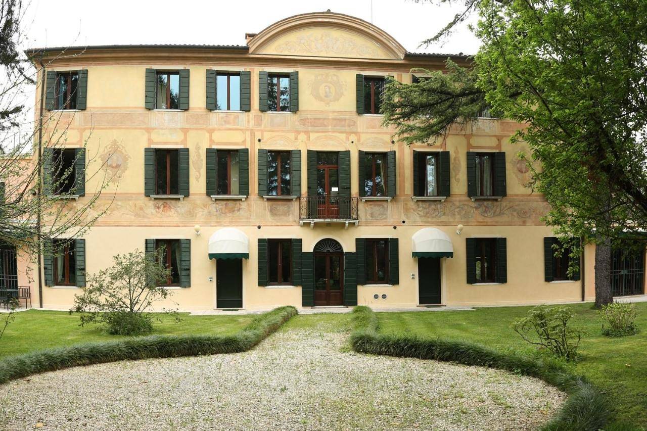 Double Room with Private Bathroom in Treviso, Treviso Provinz