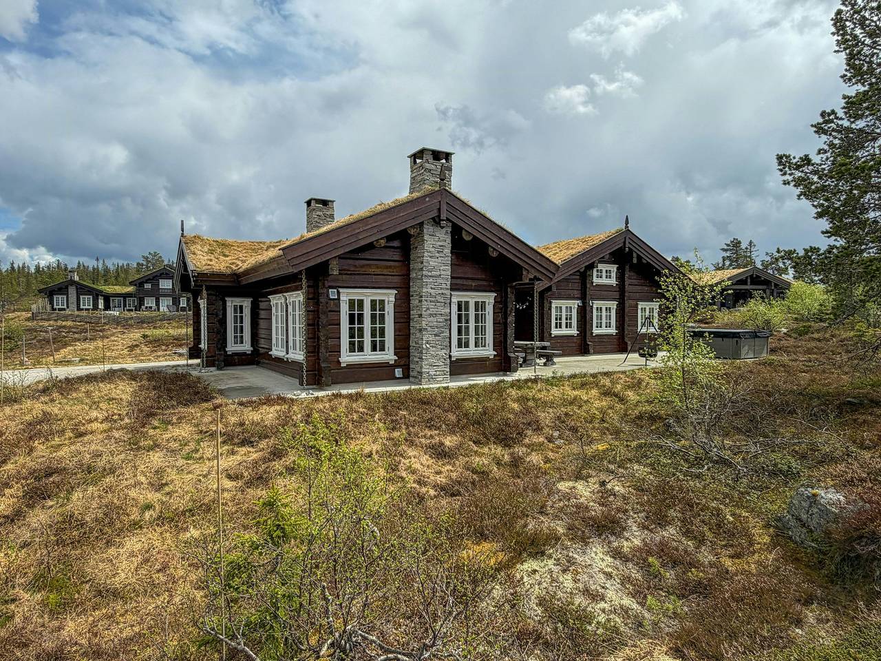 Blockhütte mit Whirlpool und Skipisten in Veggli in Rollag