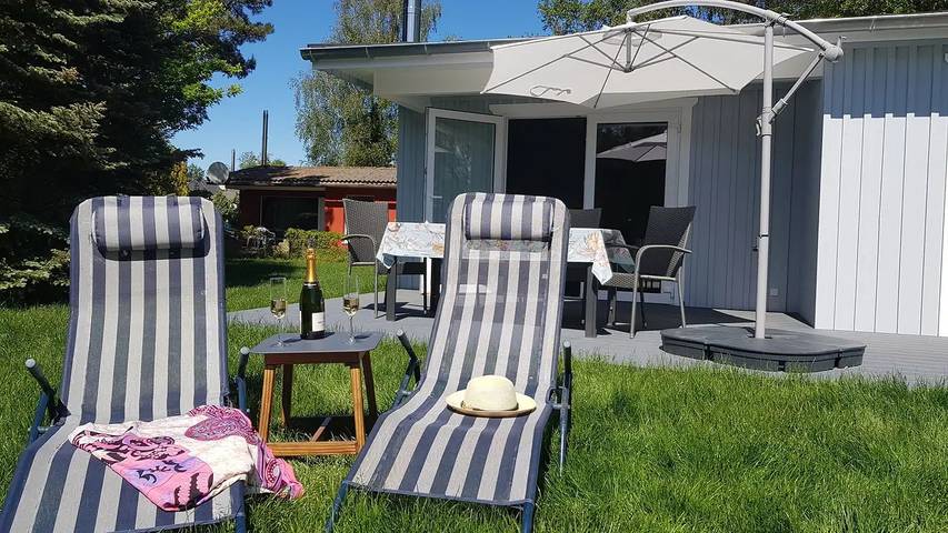 Bungalow für 4 Personen, mit Garten, mit Haustier in Zingst - 2