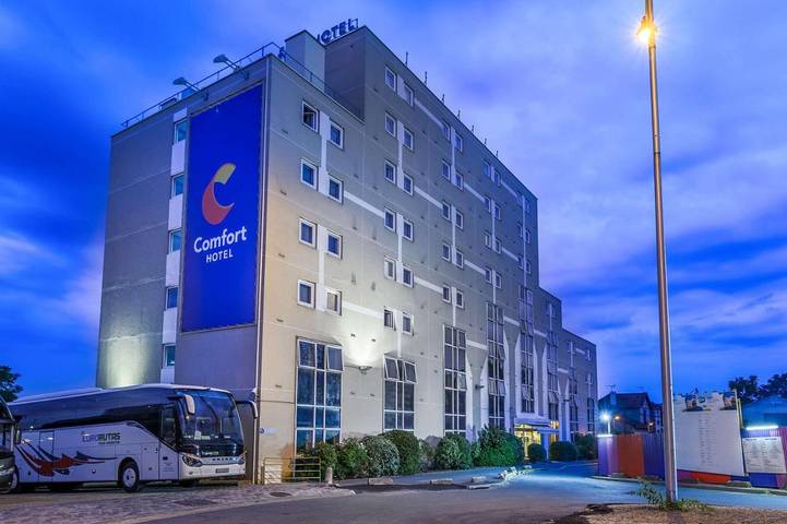 Hôtel pour 4 personnes, avec terrasse, animaux acceptés