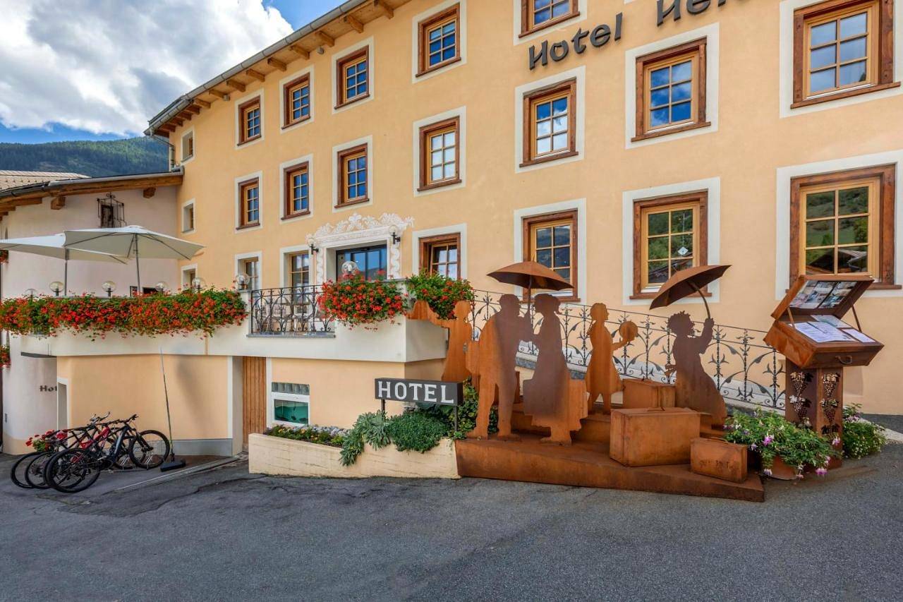 Hotel Helvetia in Müstair, Val Müstair