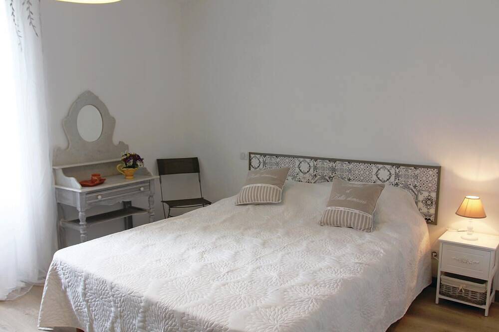 Gezellig huis in Pernes les Fontaines in Althen-des-Paluds, Vaucluse