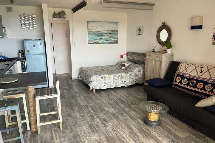 Ganze Wohnung, Charming Studio 30 m2 with Terrace 15M2 Imprensable View Of Calvi Bay in Lumio, Calvi und Umgebung