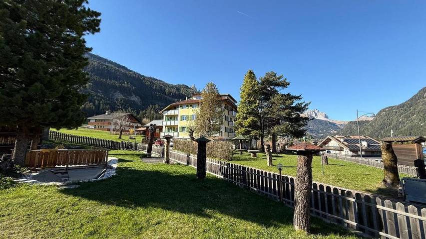 Hotel para 3 personas, con sauna además de vistas y jardín, Se admiten mascotas - 1