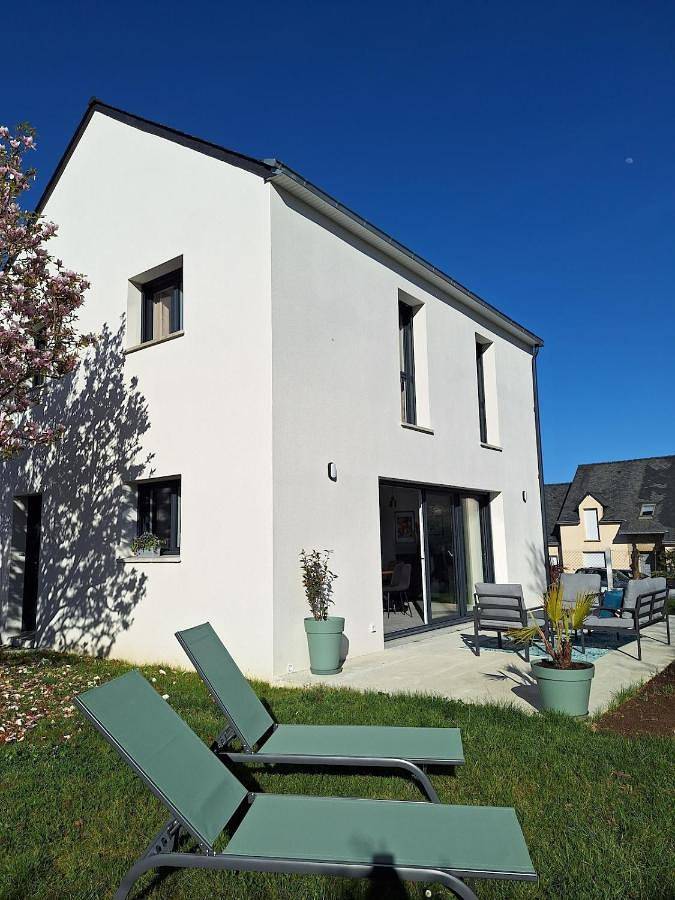 Maison de vacances pour 6 personnes, avec Terrasse et Jardin à Marzan
