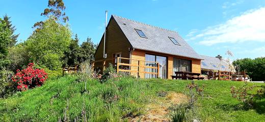 Maison de campagne pour 5 personnes, avec jardin et terrasse à Berrien
