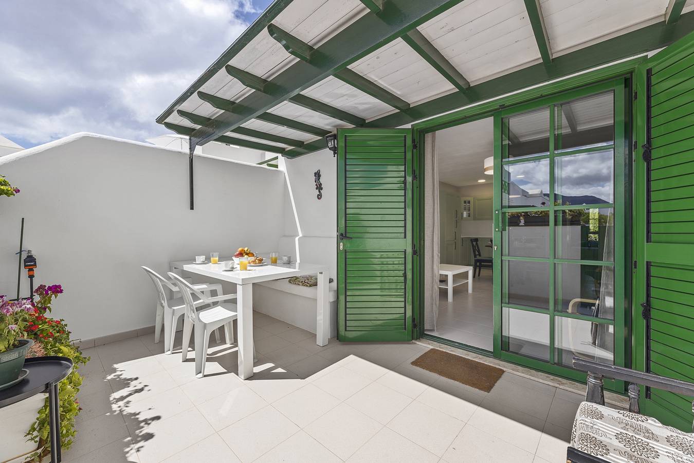 Holiday home for 4 people with terrace in Playa Blanca, Yaiza