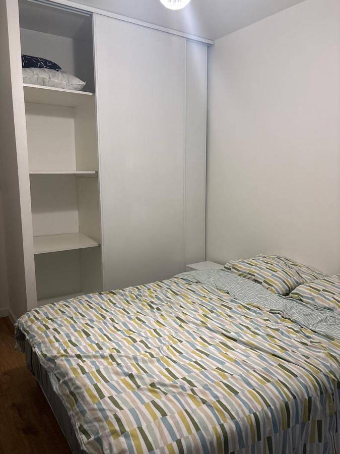 Appartement de vacances entier, Chambre privée dans un appartement partagé in Colombes, Hauts-de-Seine