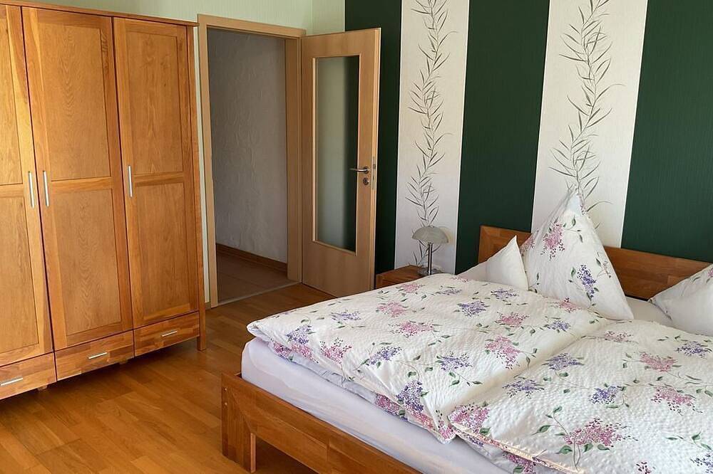 Ganze Wohnung, Ferienwohnung Kleines Kylltal - 2-Bett-Ferienwohnung kleines Kylltal in Oberstadtfeld, Vulkaneifel