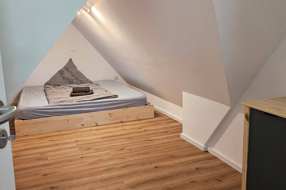 Saniertes Landhaus mit bis zu 8 Personen (max 6 Erwachsene) in Ostseenähe in Wittensee, Rendsburg-Eckernförde