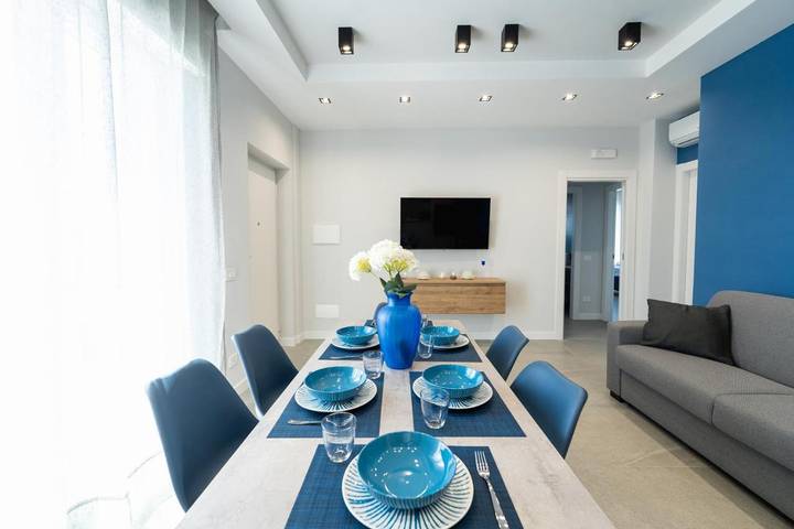Casa vacanza per 2 persone, con Balcone e Terrazza nonché Giardino e Piscina a Boscotrecase
