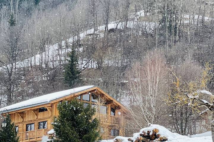Ferienhaus für 12 Personen, mit Whirlpool und Garten