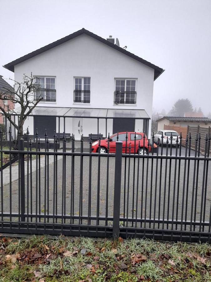 Ferienwohnung für 4 Personen, mit Terrasse und Garten sowie Ausblick