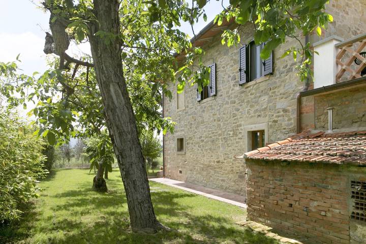 Villa für 6 Personen, mit Terrasse und Garten sowie Pool in der Toskana - 3