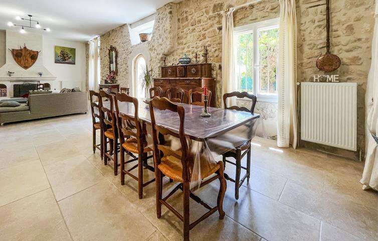 Modernes Apartment mit Pool, WiFi & AC - Parkplatz inklusive in Tarascon, Arles und Umgebung