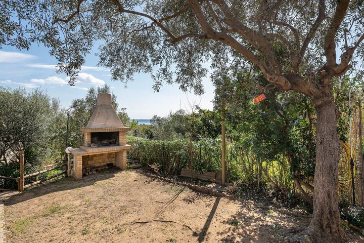 Location de vacances pour 10 personnes, avec jardin à Muravera - 2