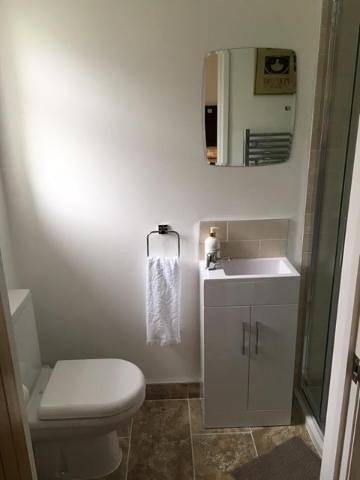 Double or Twin Room with Private Bathroom in Wiltshire