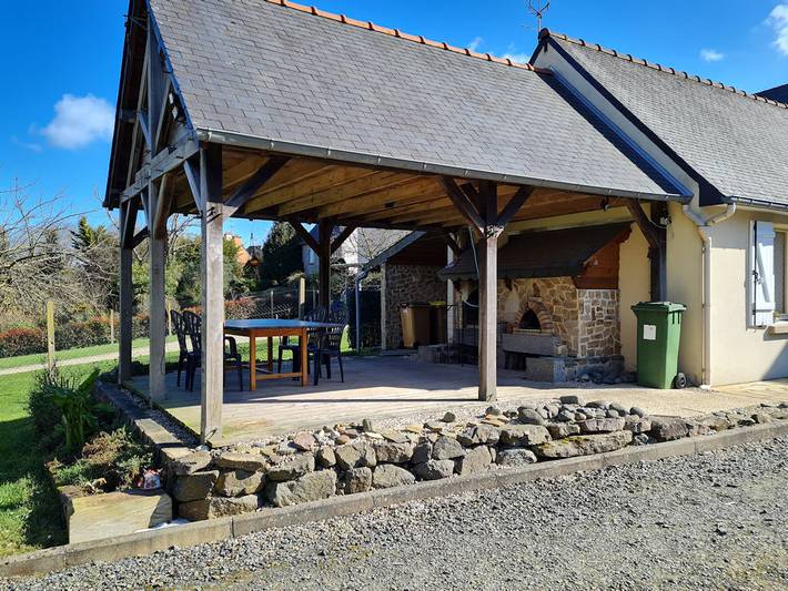 Gîte pour 4 personnes, avec jardin et terrasse