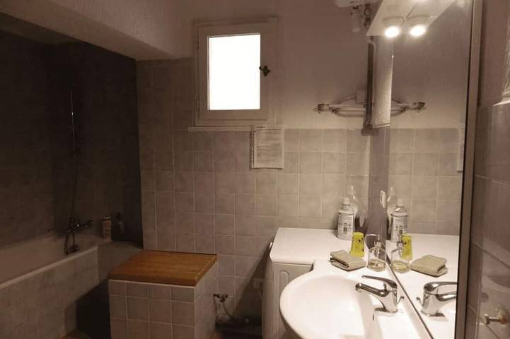 Ganze Wohnung, Welcome to La Voile Bleue!<br>Apartment for up to 6 people in Châteauneuf-du-Pape, Vaucluse