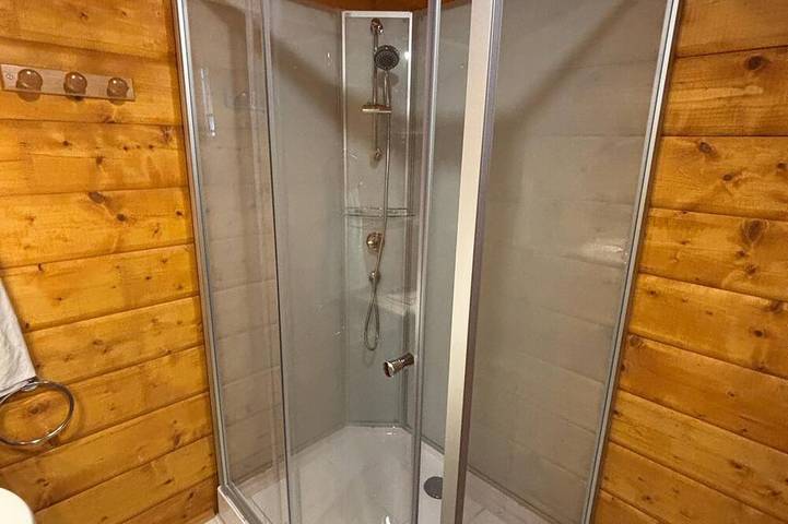 Gîte pour 6 personnes, avec sauna et jacuzzi ainsi que terrasse et jardin à Bias - 4
