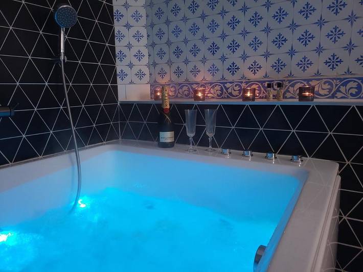 Chambre d’hôte pour 4 personnes, avec jardin et jacuzzi à Cluis - 2