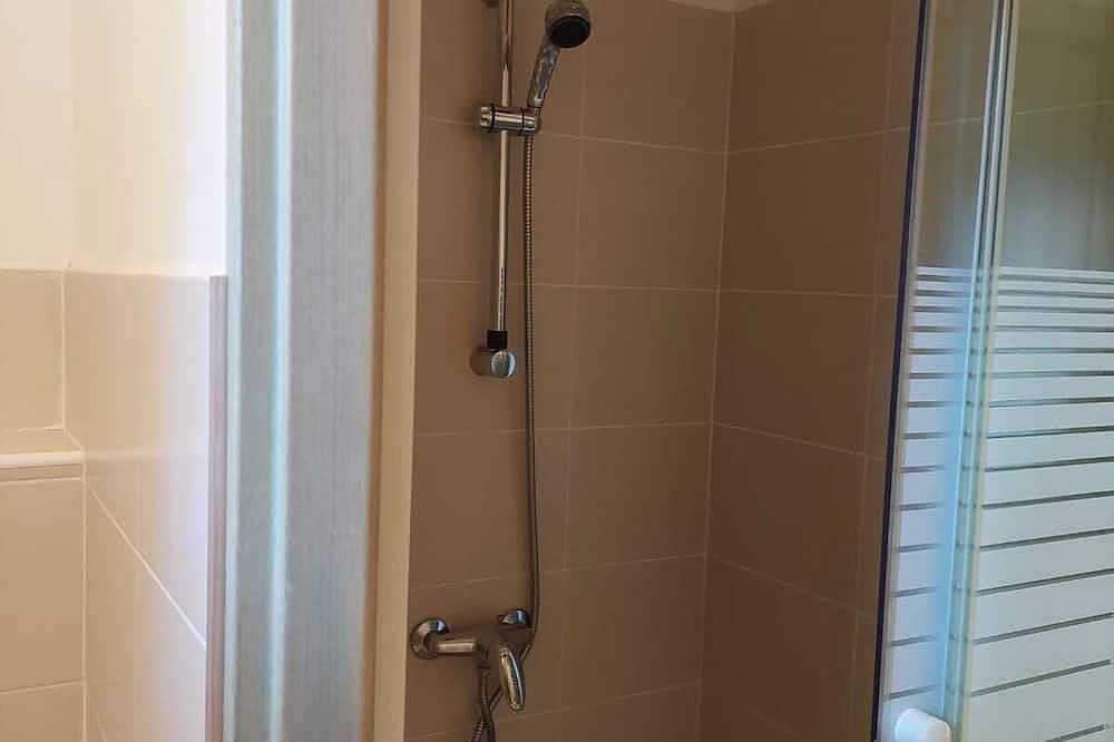70 m2 house with swimming pool in a green setting in Ceyreste, Marseille und Umgebung