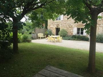 Location de vacances pour 5 personnes, avec vue et jardin, animaux acceptés à Bergerac