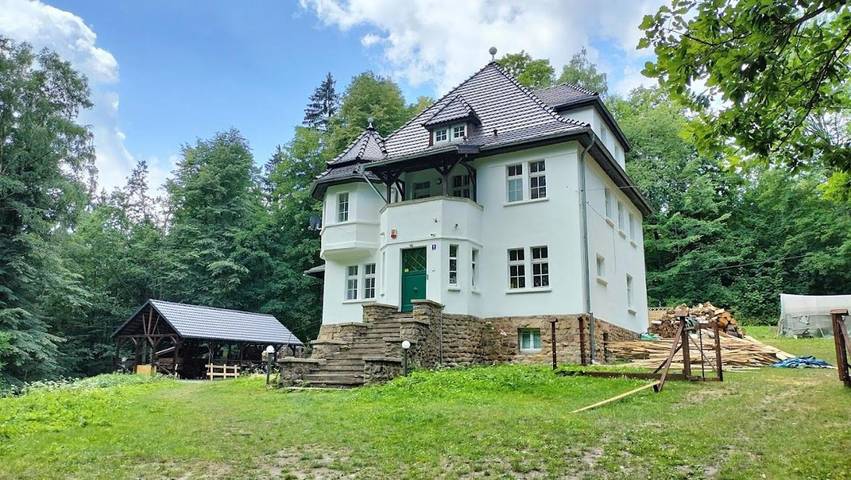 Dom gościnny dla 2 osób, z widok i taras oraz ogród, zwierzęta dozwolone w Polanica Zdrój