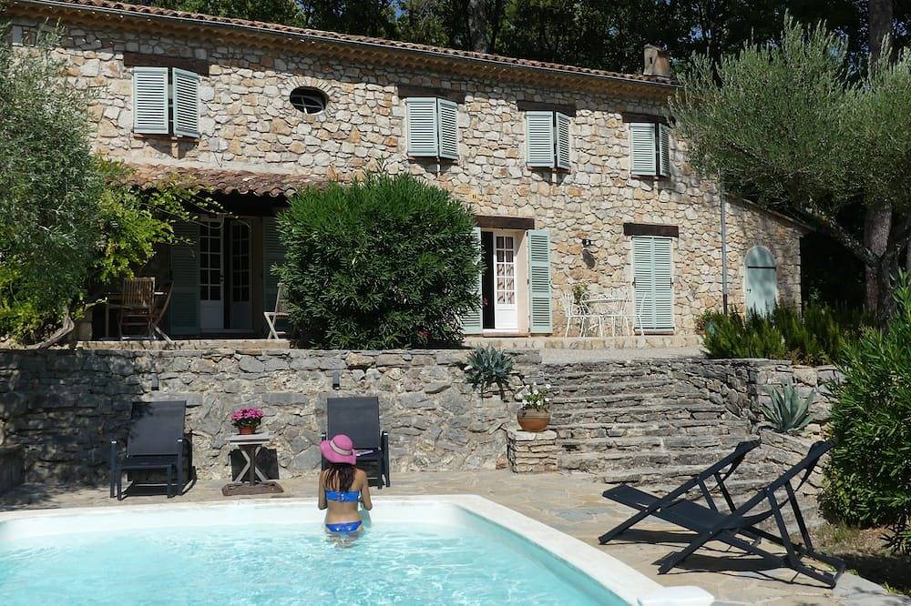 Family Bastide With Heated Private Pool Provence in Draguignan, Draguignan regionen