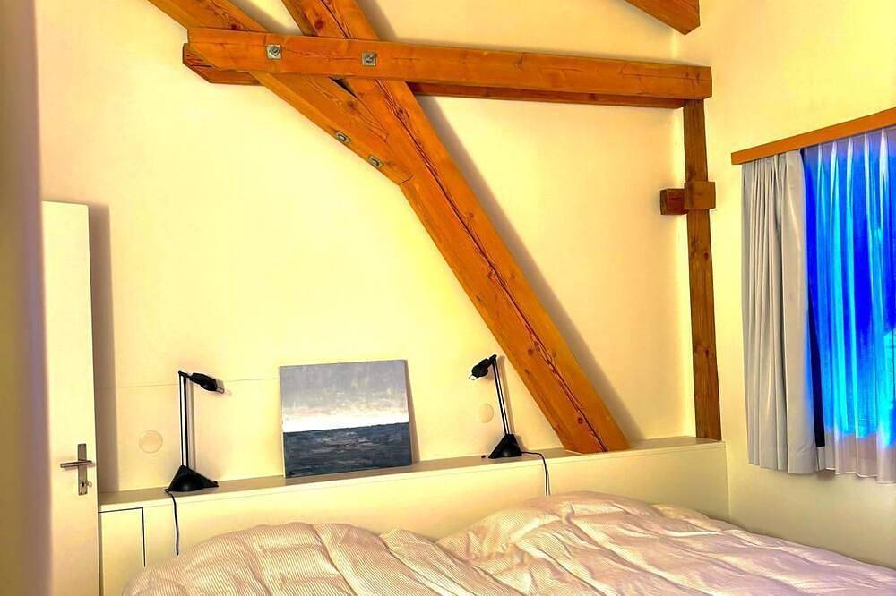 Exclusive penthouse with alpine views in Lauterbrunnen, Grindelwald en omgeving