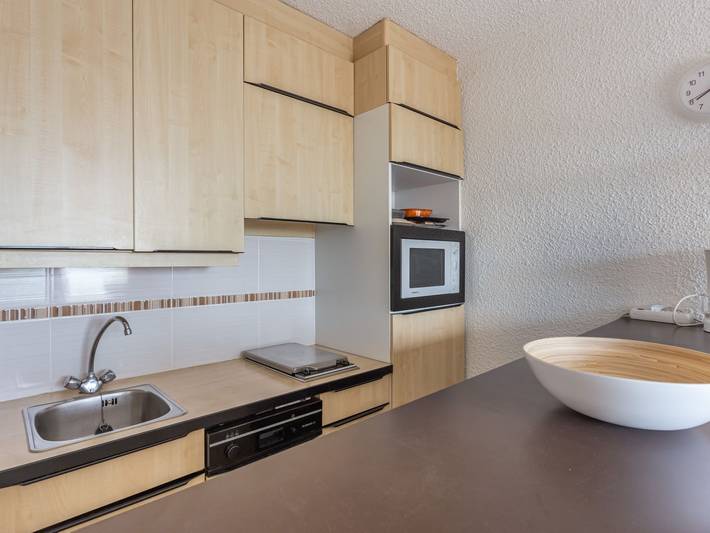 Gîte pour 4 personnes, avec terrasse et jardin dans Pramousquier - 4