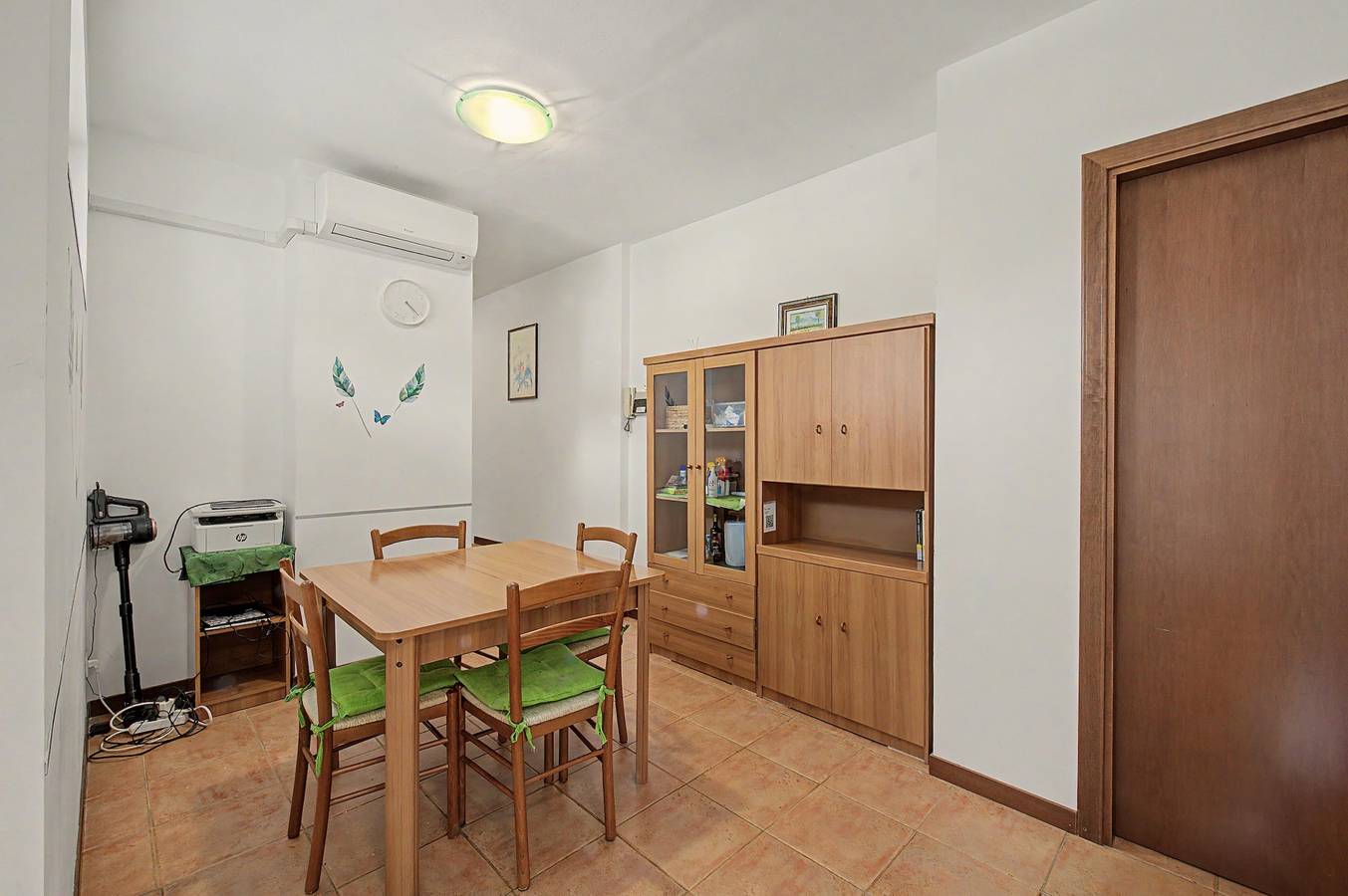 "Casa Ai Piani" - balcony with Grigna view, Wi-Fi, Ac and parking near Piani Resinelli in Abbadia Lariana Kommun, Västra Bergamo-alperna