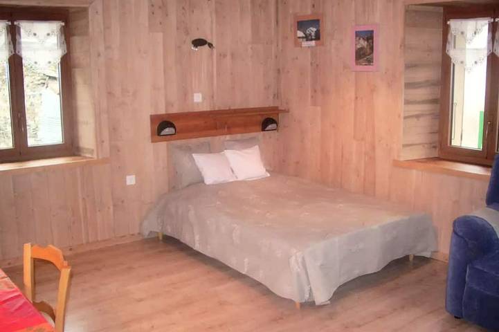 Gîte pour 4 personnes dans Office De Tourisme De Bessans - 2