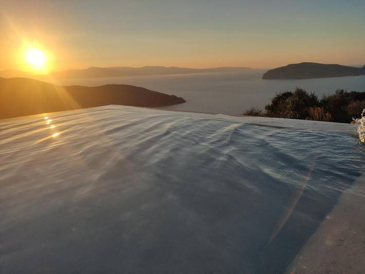 Villa 'Kefali' met Uitzicht op Zee, Wi-Fi en Airconditioning in Lasithi en omgeving