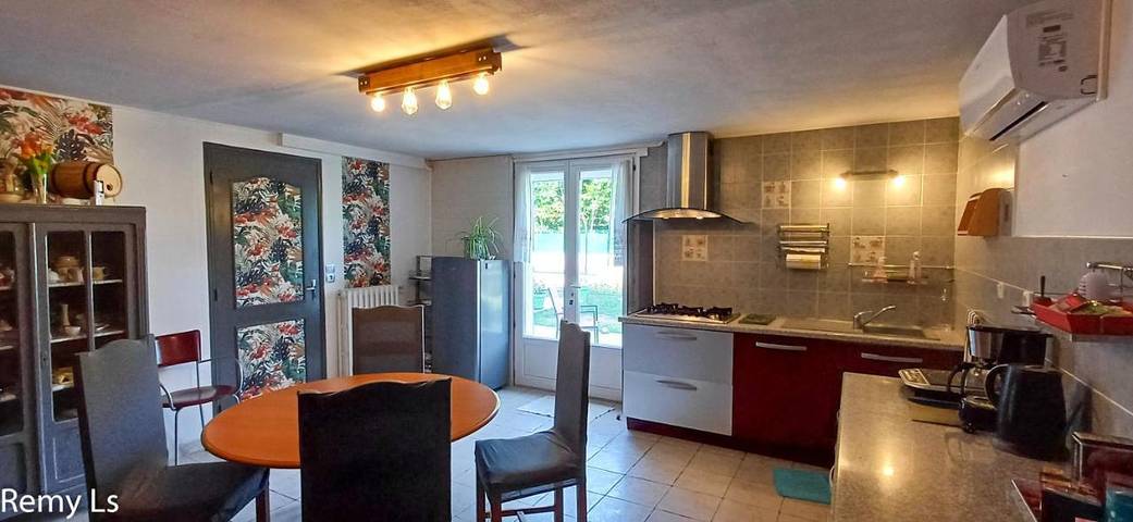 Appartement de vacances pour 4 personnes, avec jardin et vue