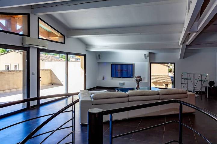 Location de vacances pour 6 personnes, avec Balcon et Jardin à Alleins - 4