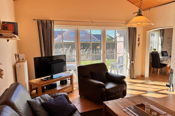 Ferienhaus für 6 Personen, mit Terrasse und Sauna, kinderfreundlich in Burhave - 4